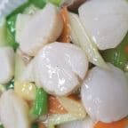 Best Scallops with Mixed Green in San Francisco, CA